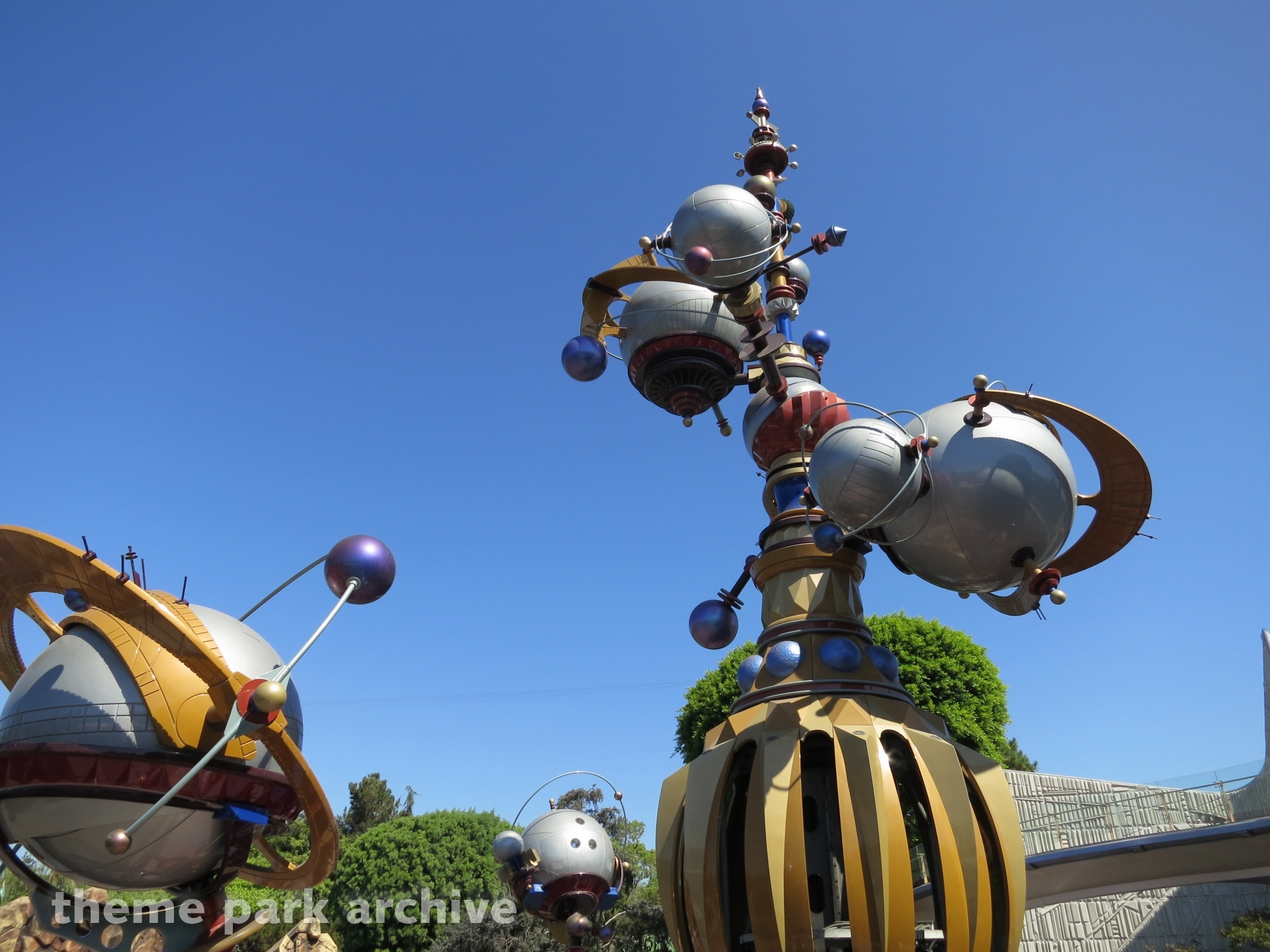 Astro Orbiter at Disneyland | Theme Park Archive