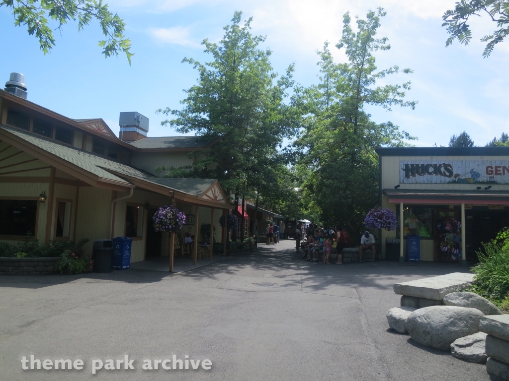 Country Carnival at Silverwood Theme Park and Boulder Beach Waterpark