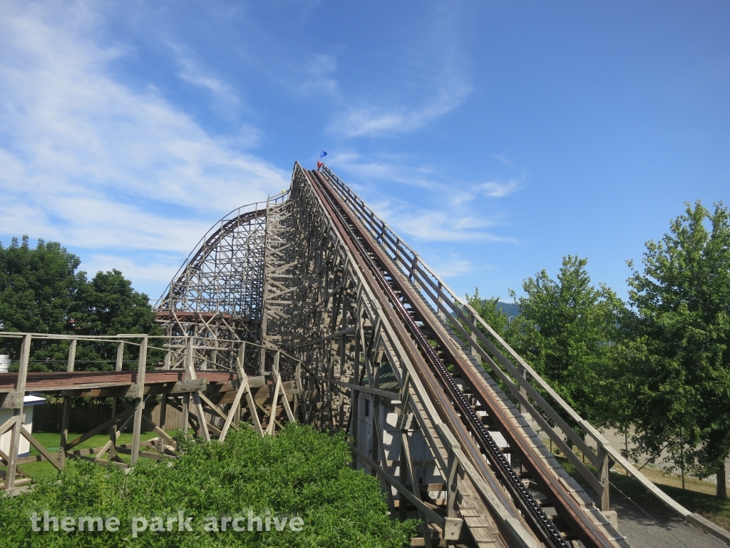 Timber Terror at Silverwood Theme Park and Boulder Beach Waterpark