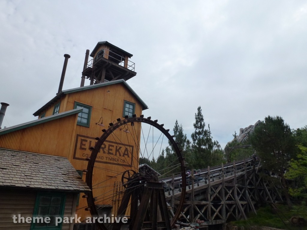 Grizzly River Run at Disney California Adventure