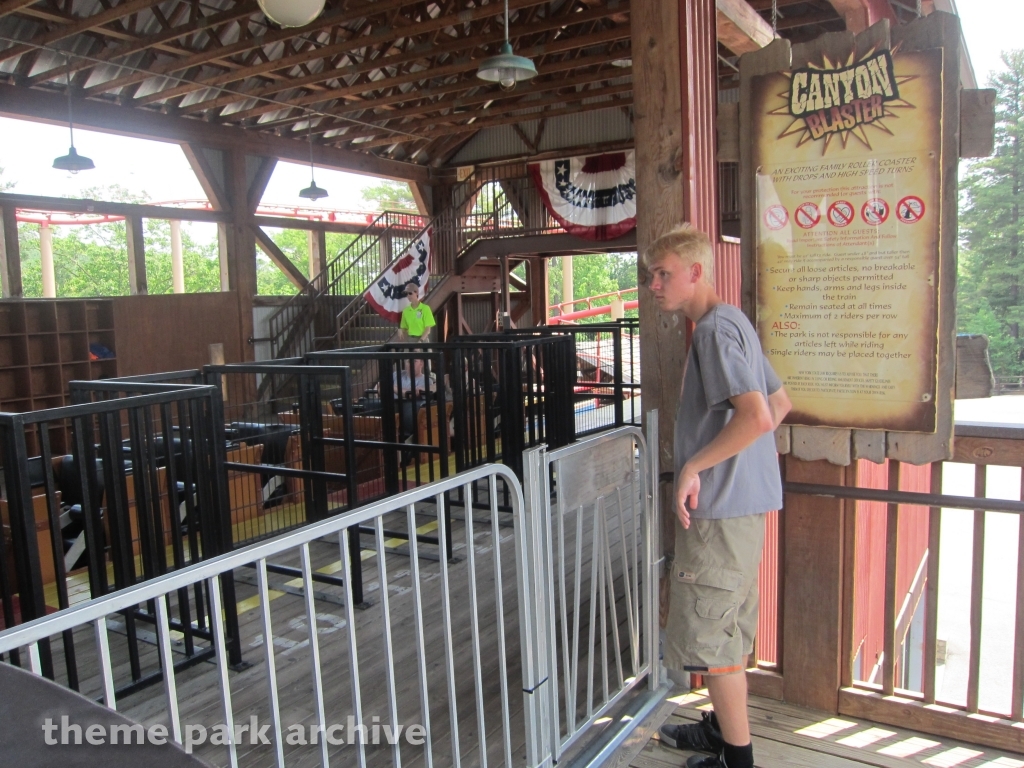 Canyon Blaster at Great Escape