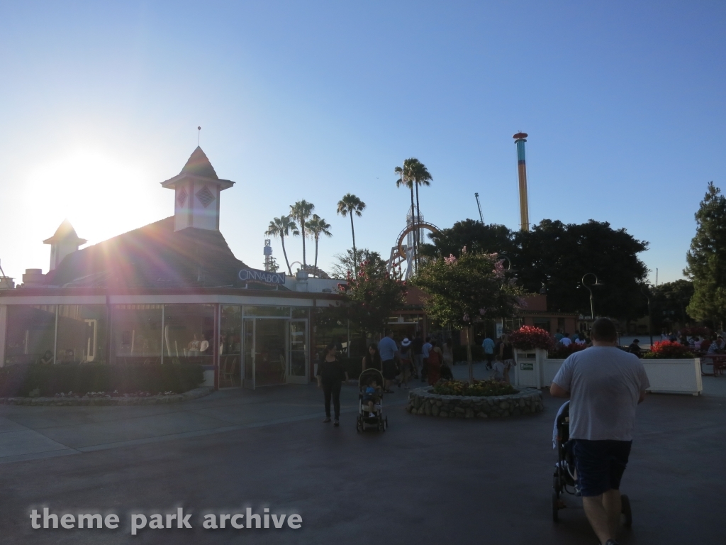 California Marketplace at Knott's Berry Farm