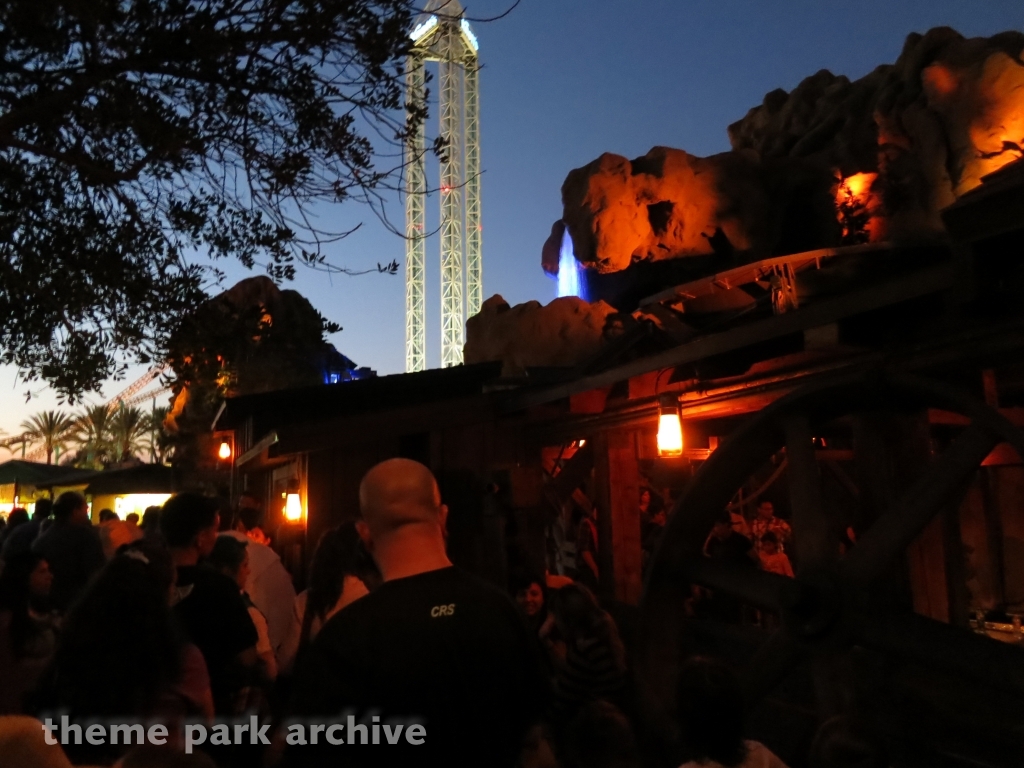 Timber Mountain Log Ride at Knott's Berry Farm