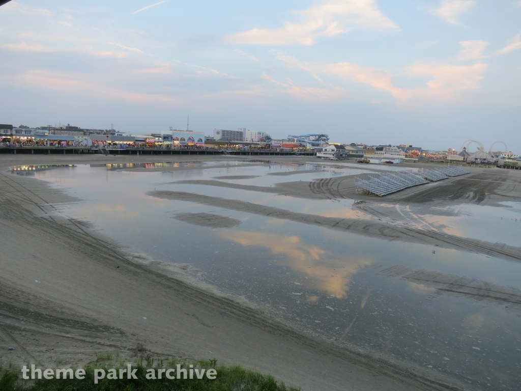 Wildwoods Boardwalk at Morey's Piers