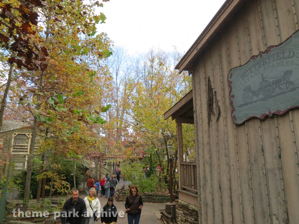 Hugo's Hill Street at Silver Dollar City