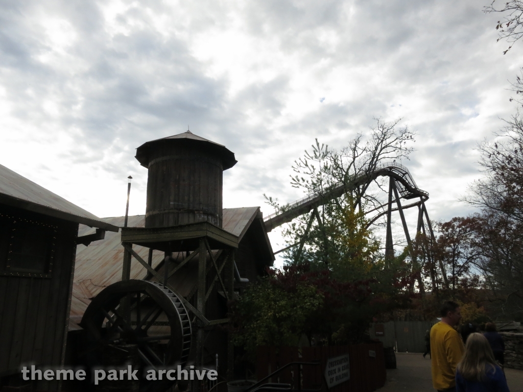 Wildfire at Silver Dollar City