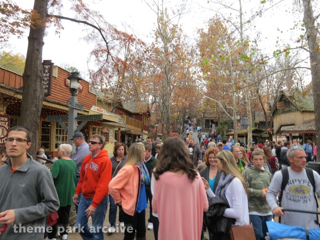 Hugo's Hill Street at Silver Dollar City