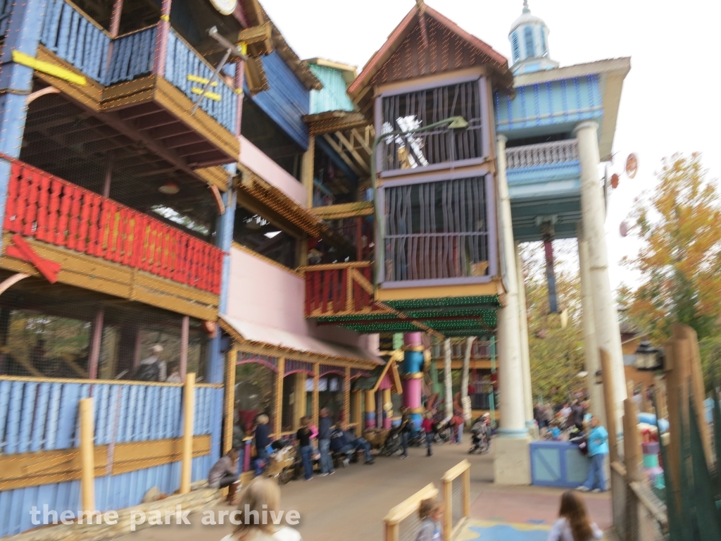 Geyser Gulch at Silver Dollar City