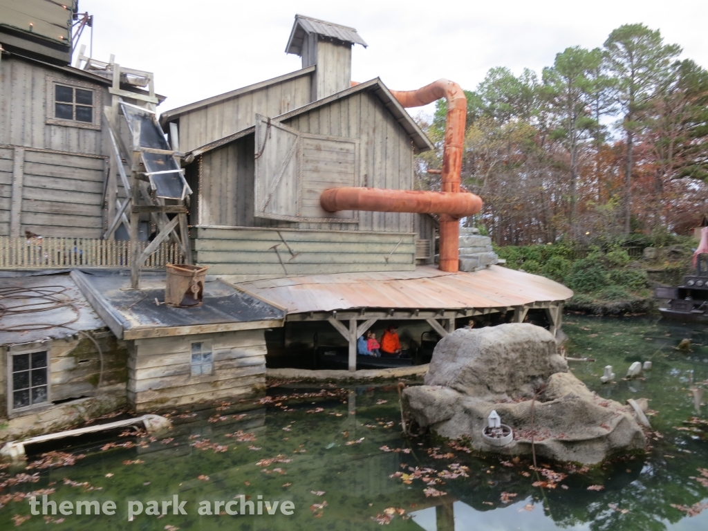 Flooded Mine at Silver Dollar City