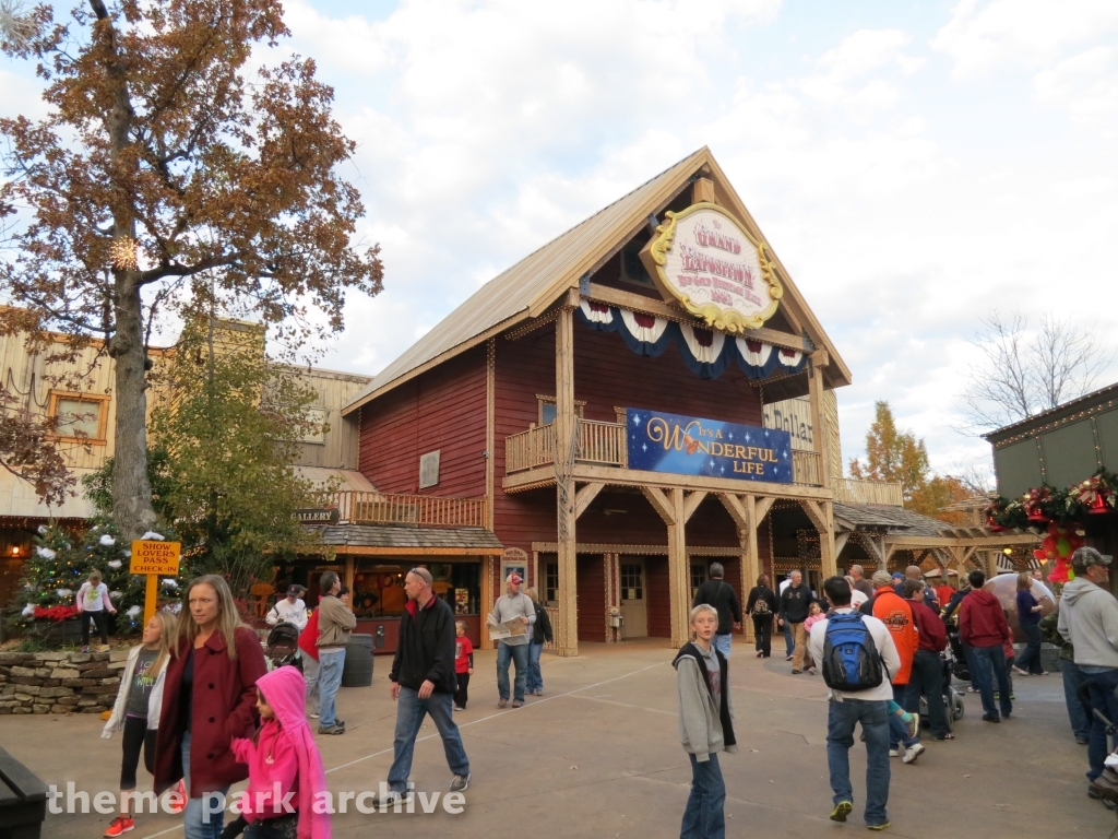 The Grand Exposition at Silver Dollar City