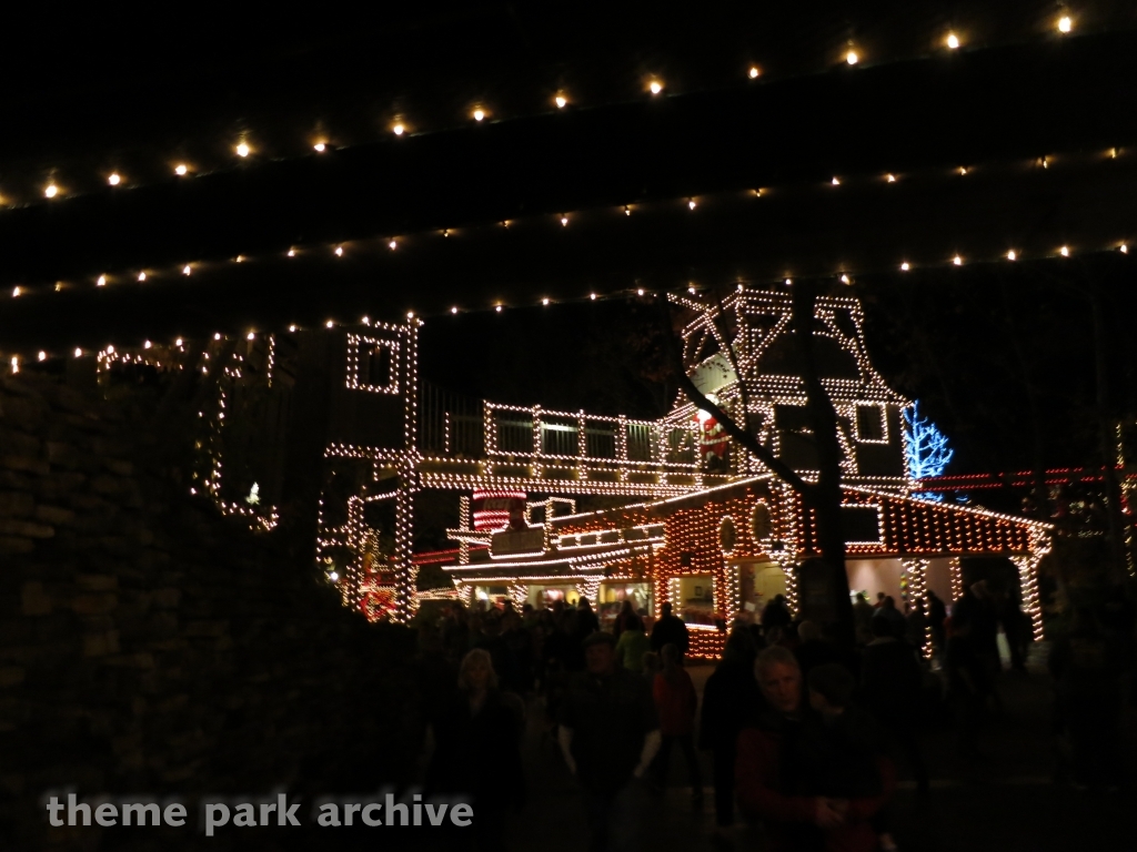 Hugo's Hill Street at Silver Dollar City