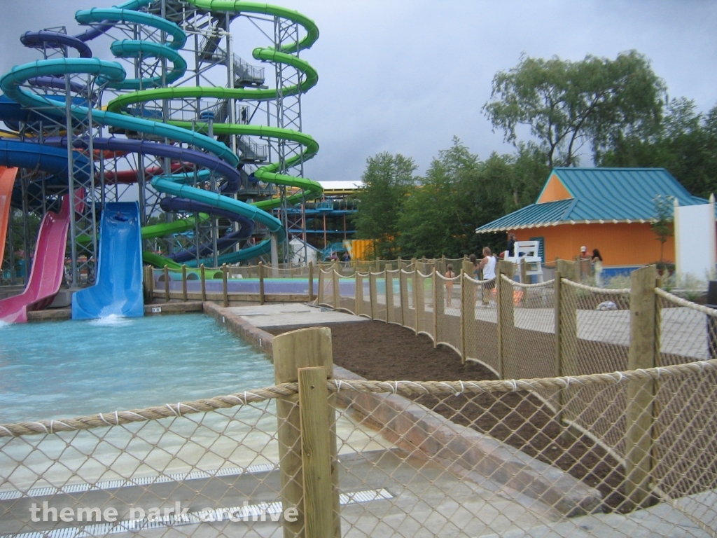 Thunder Falls at Geauga Lake