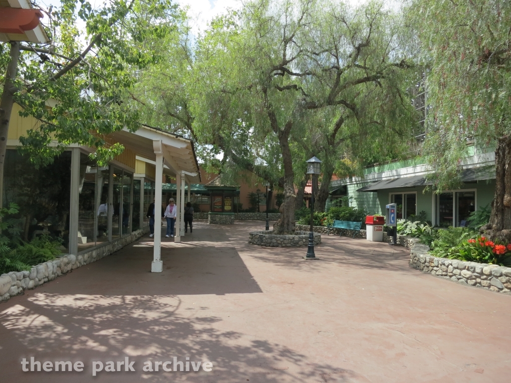 California Marketplace at Knott's Berry Farm