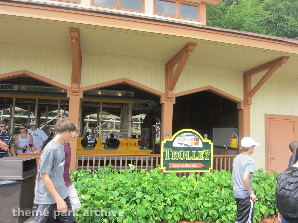 Trolley at Lake Compounce