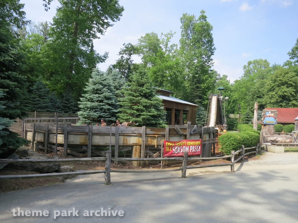 Paul Bunyan's Loggin' Toboggan at Idlewild and SoakZone