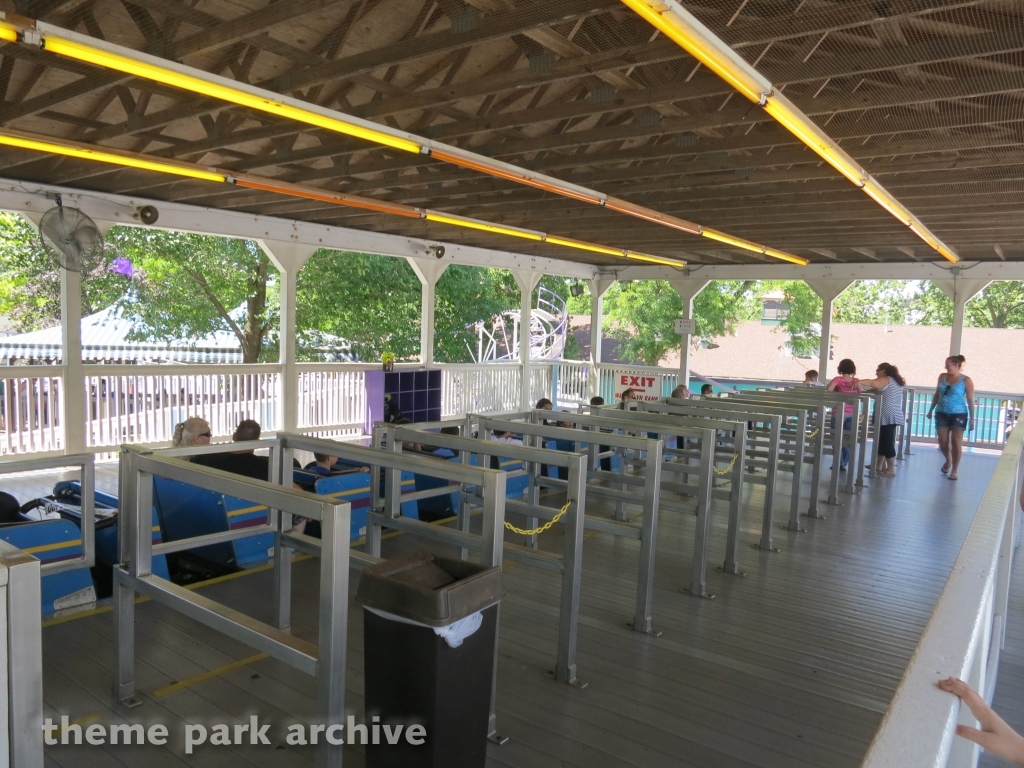 Kingdom Coaster at Dutch Wonderland