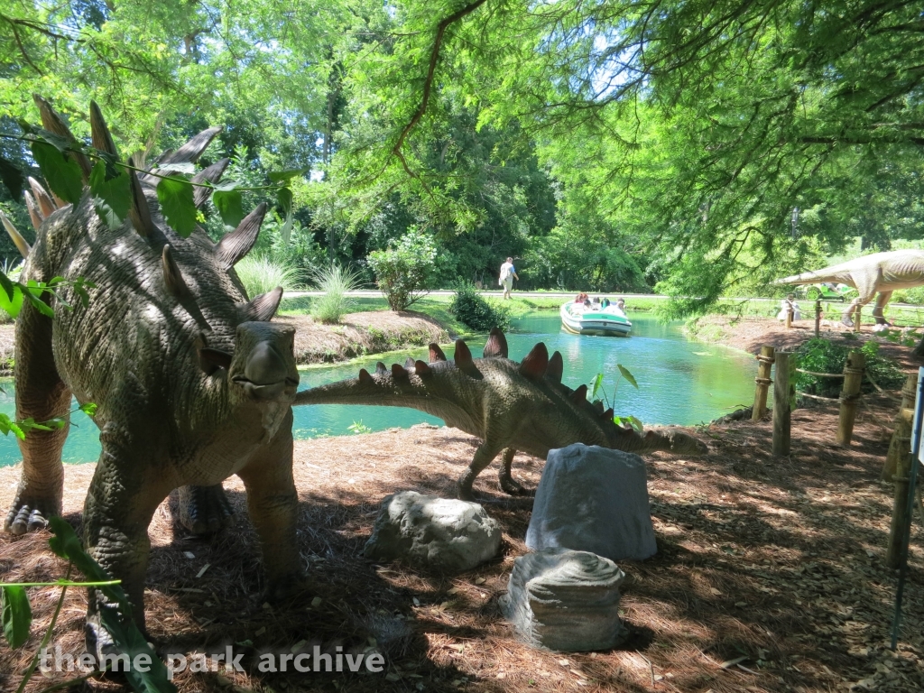 Exploration Island at Dutch Wonderland