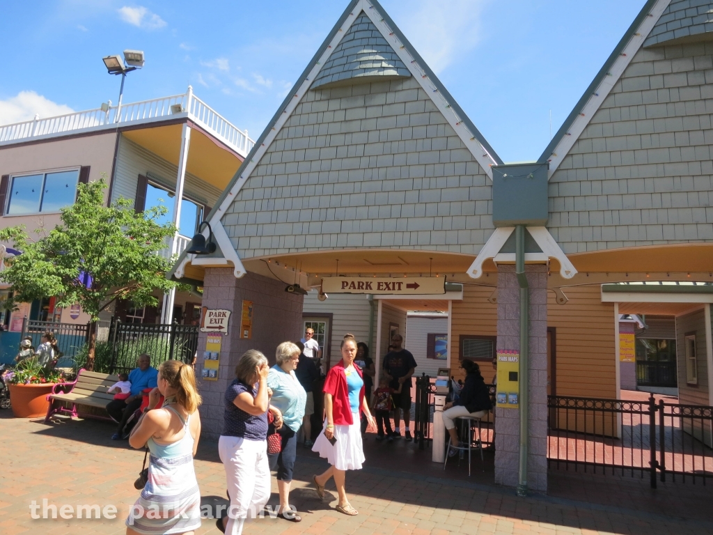 Entrance at Dutch Wonderland