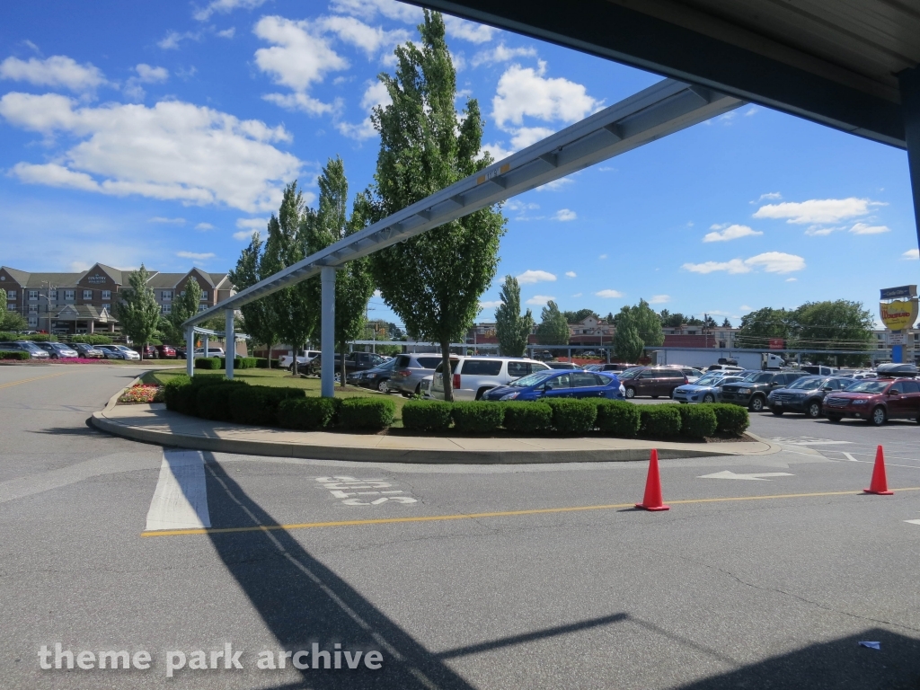 Parking at Dutch Wonderland