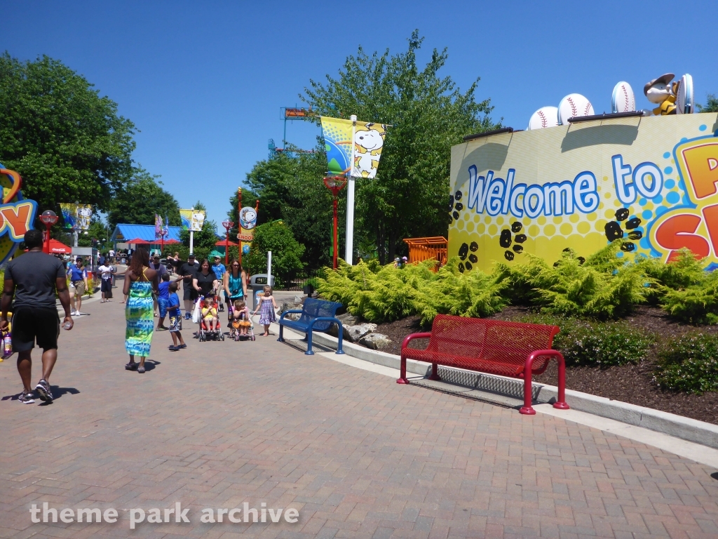 Planet Snoopy at Dorney Park