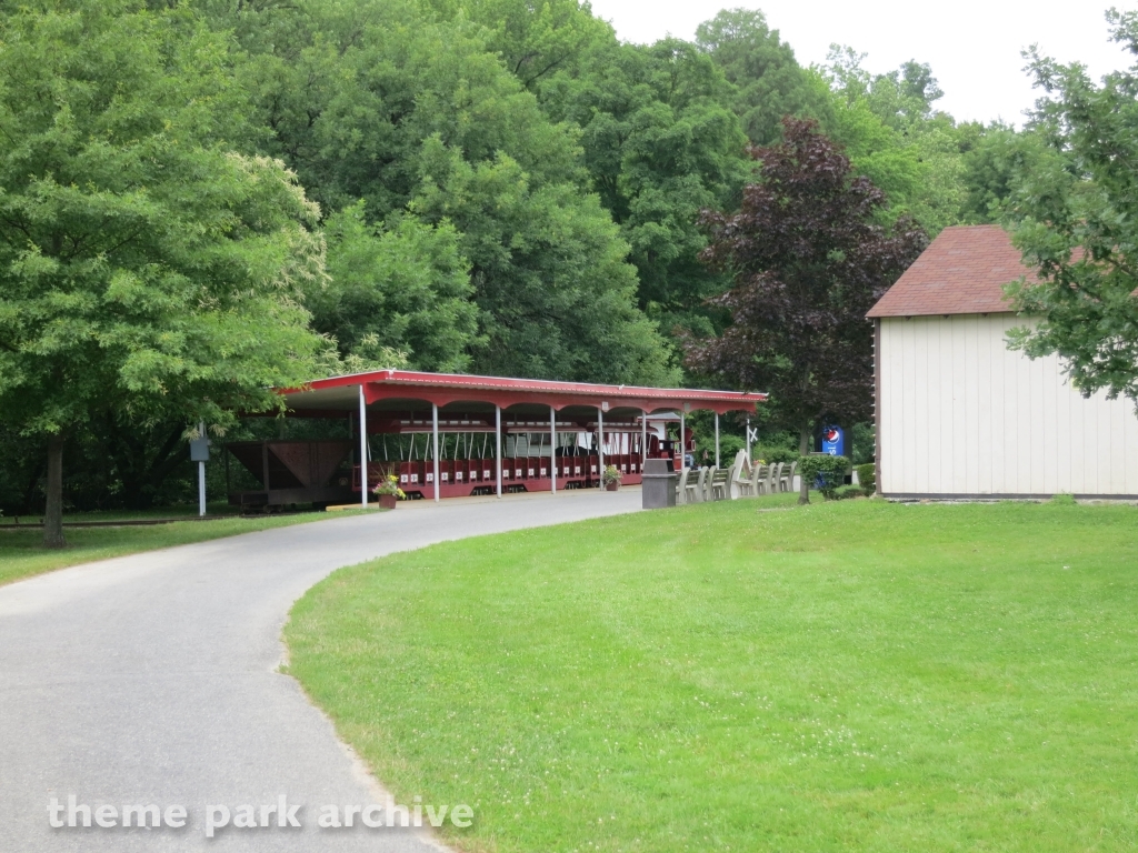 Train at Lakemont Park