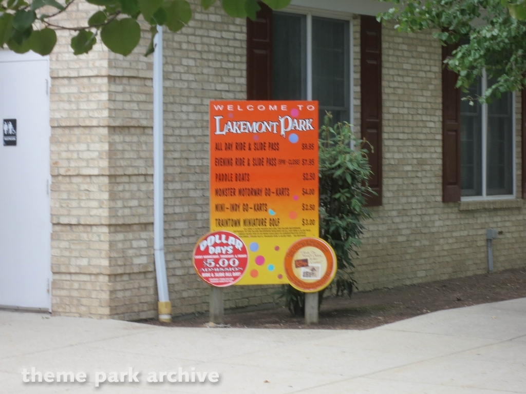 Entrance at Lakemont Park