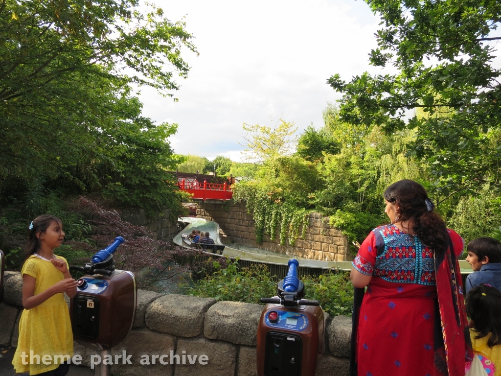 Dragon Falls at Chessington World of Adventures Resort