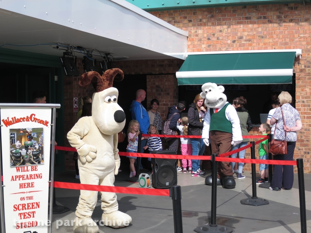 Wallace & Grommit Thrill O Matic at Blackpool Pleasure Beach