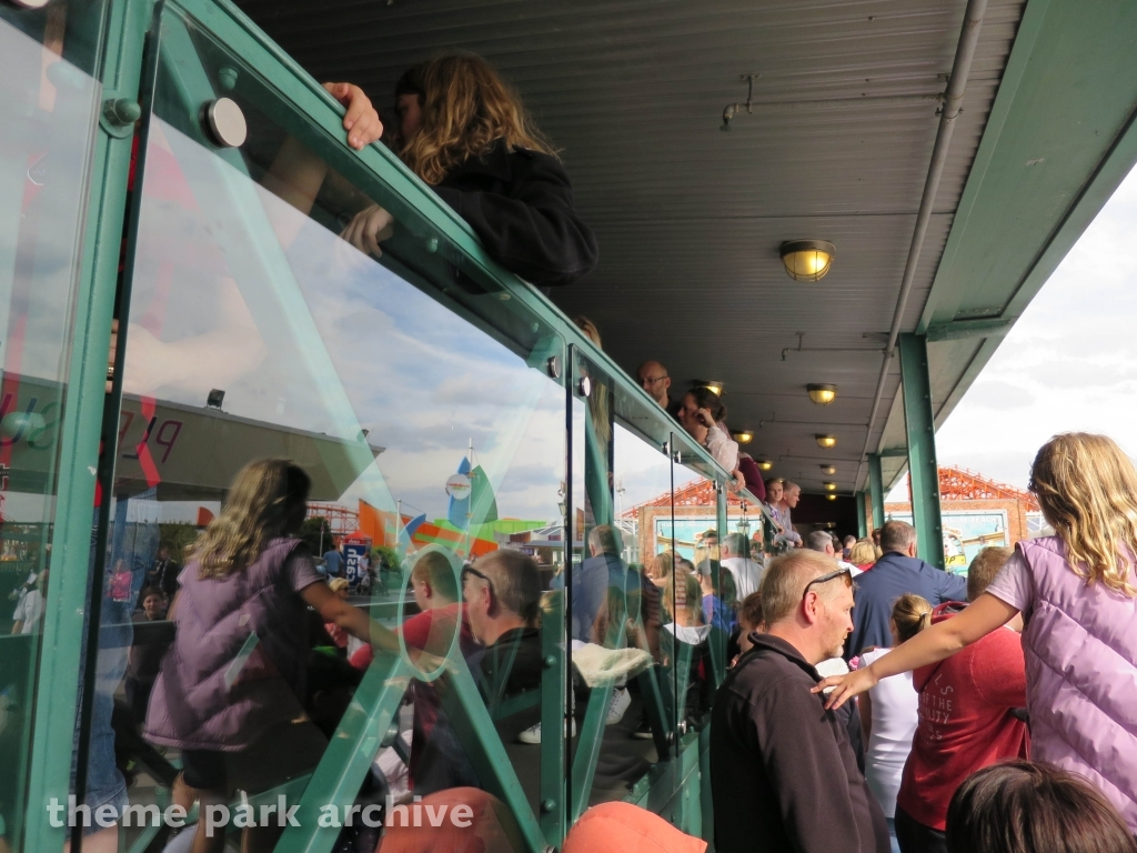 Wallace & Grommit Thrill O Matic at Blackpool Pleasure Beach