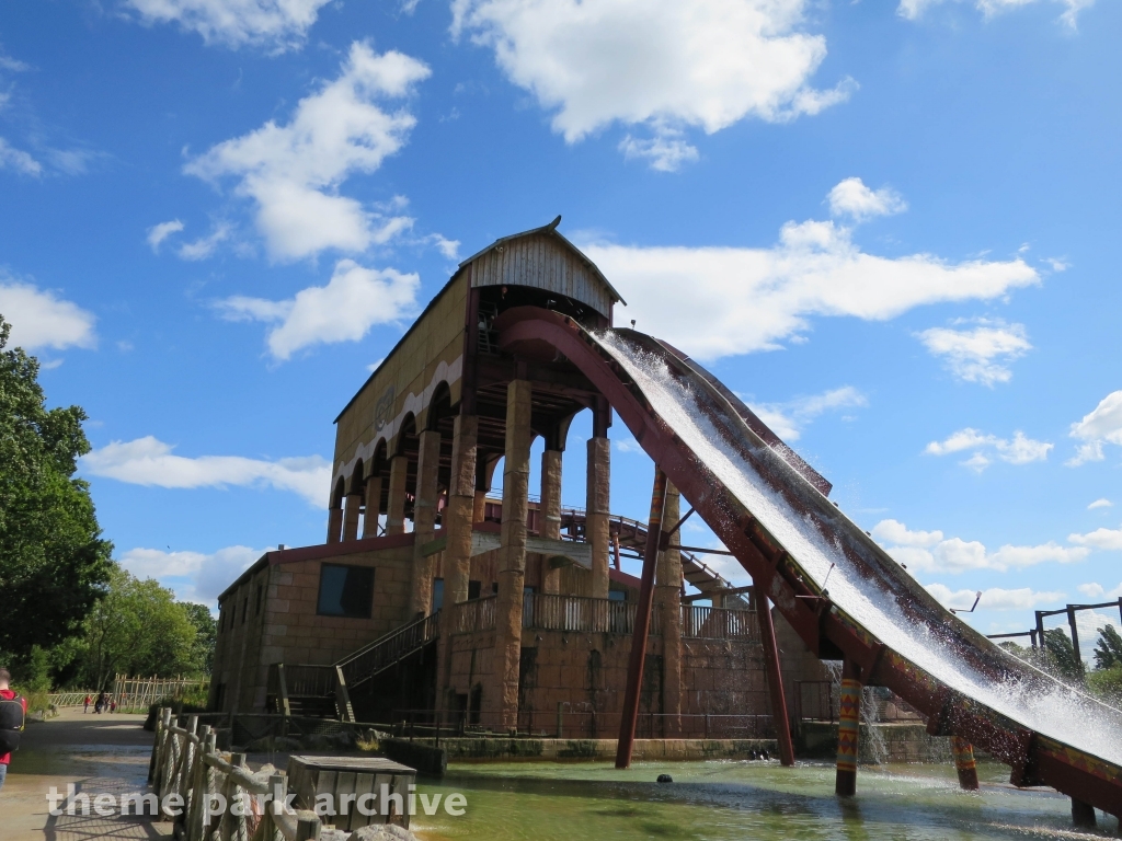 Lost River Ride at Flamingo Land