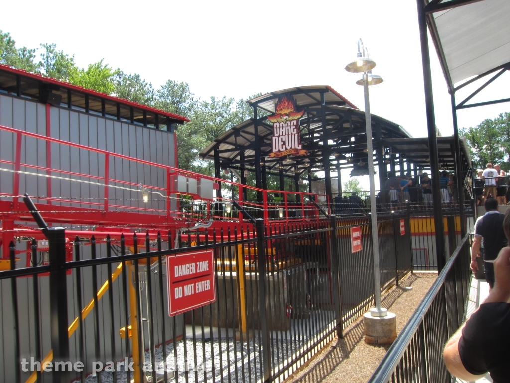 Dare Devil Dive at Six Flags Over Georgia