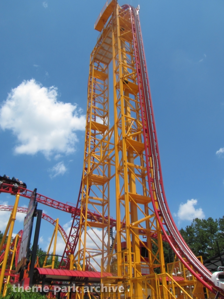 Dare Devil Dive at Six Flags Over Georgia