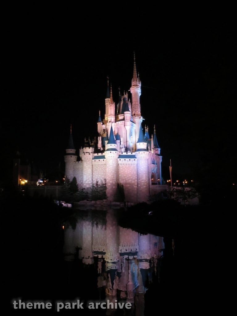 Cinderella's Castle at Magic Kingdom