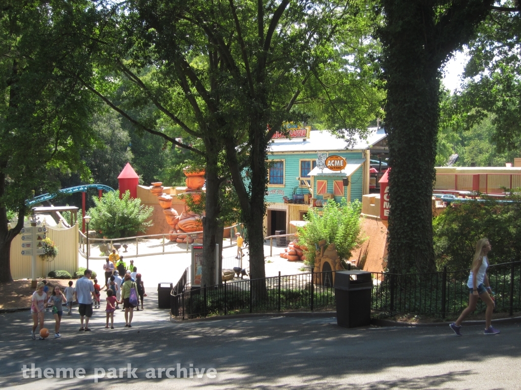 Wile E. Coyote Canyon Blaster at Six Flags Over Georgia