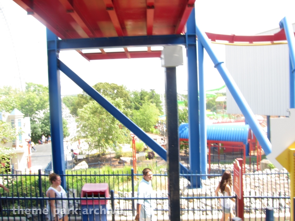 Superman Ultimate Flight at Six Flags Over Georgia