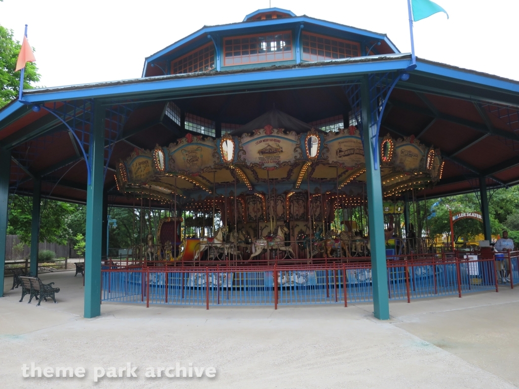 Bella Musica at Kentucky Kingdom