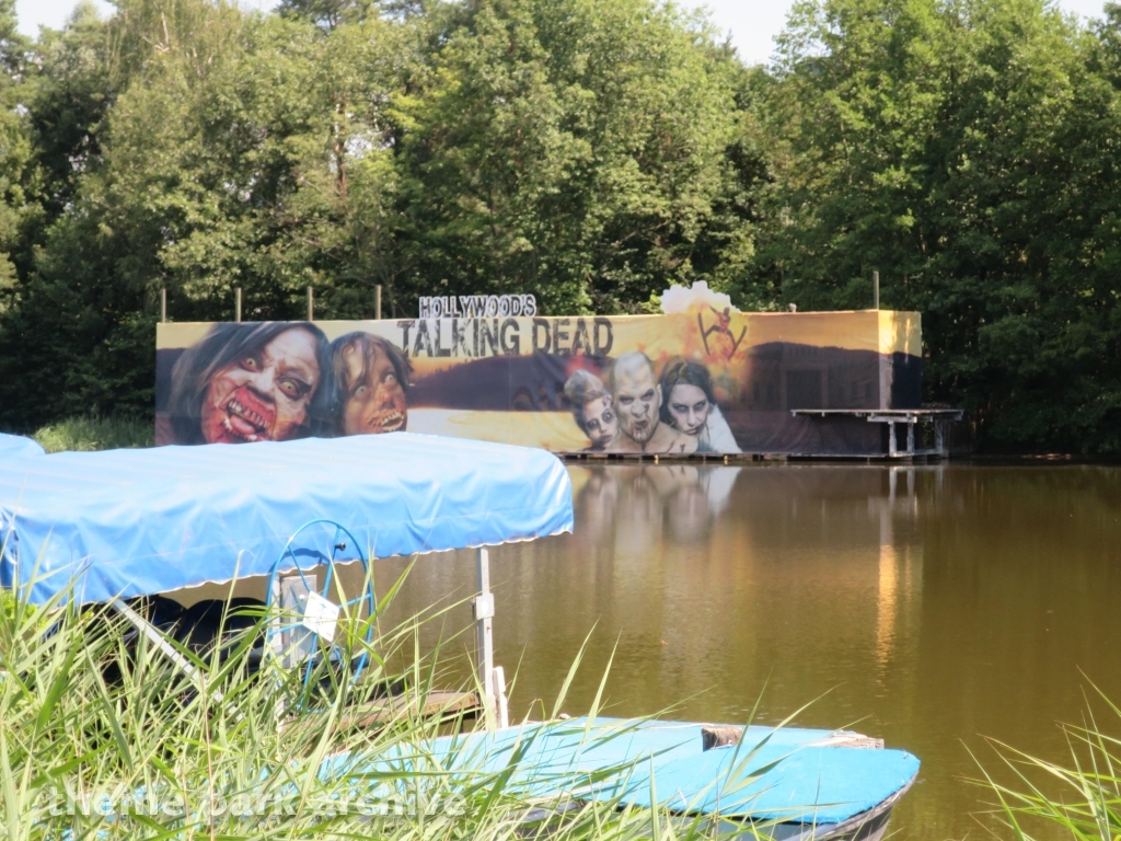 Water Ski Show at Holiday Park