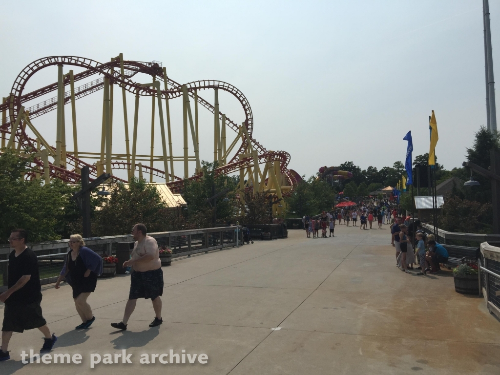 Thunderhawk at Michigan's Adventure