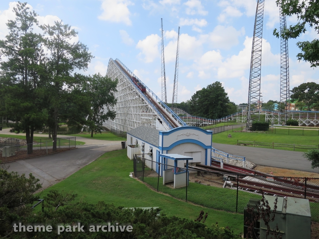 Great American Scream Machine at Six Flags Over Georgia