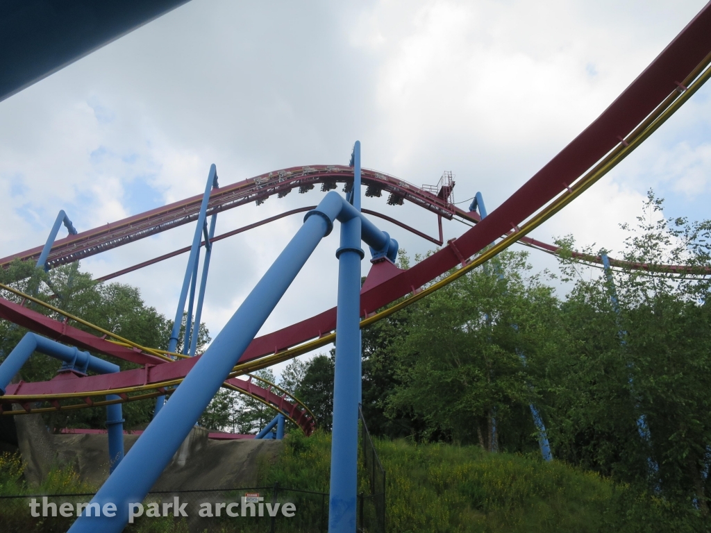 Superman Ultimate Flight at Six Flags Over Georgia