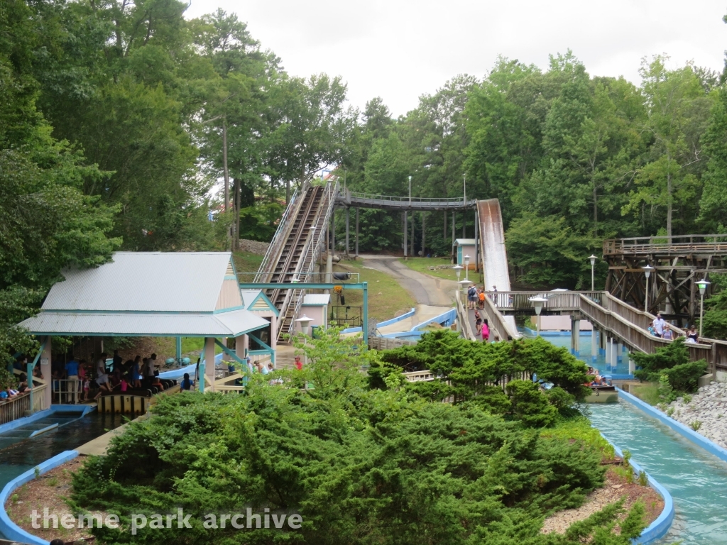 Splashwater Falls at Six Flags Over Georgia