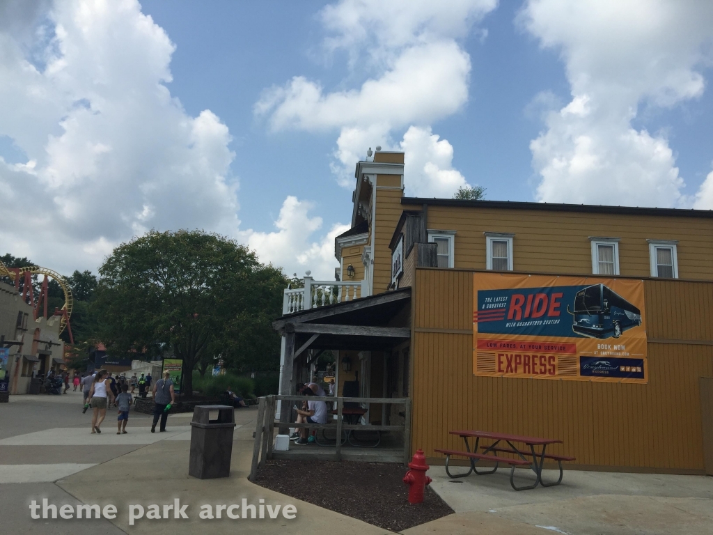 Coyote Creek at Six Flags America