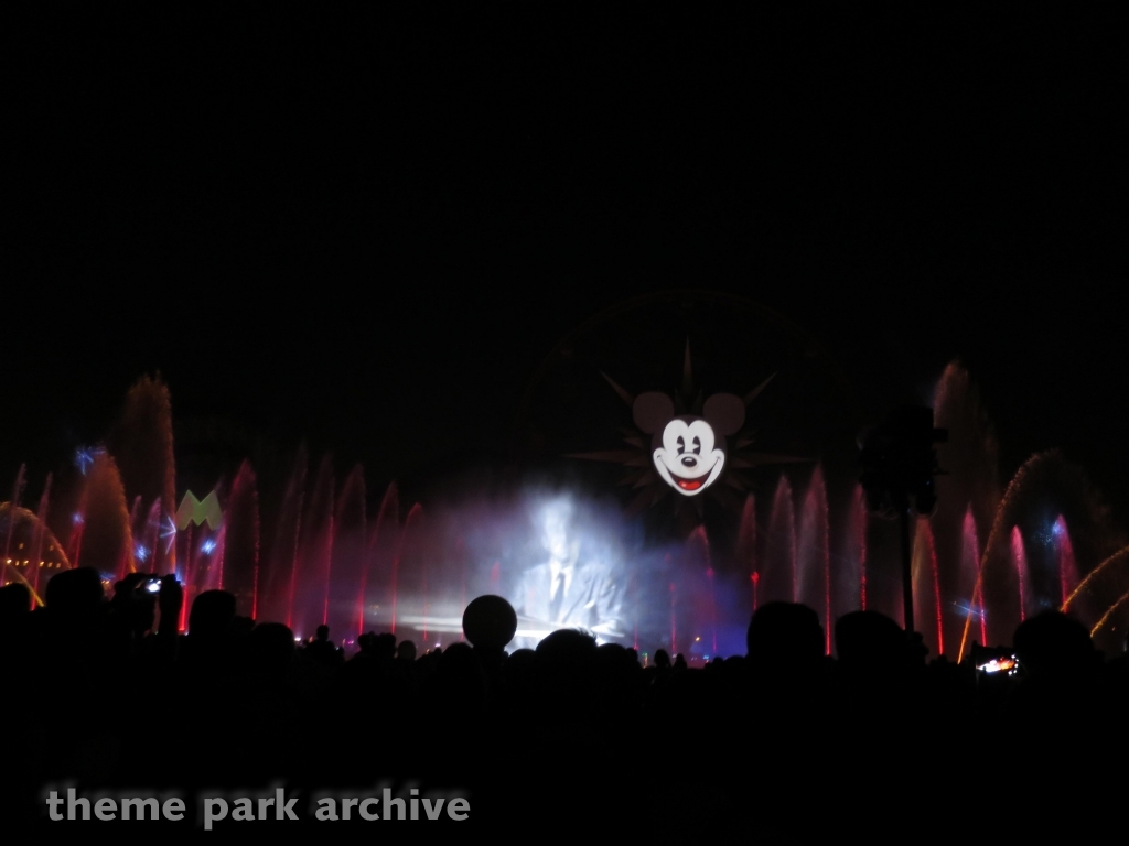 World of Color — The Golden Angeleno