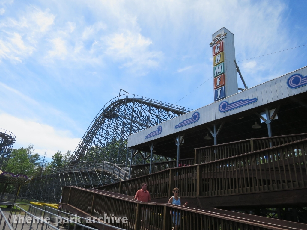 Silver Comet at Niagara Amusement Park and Splash World