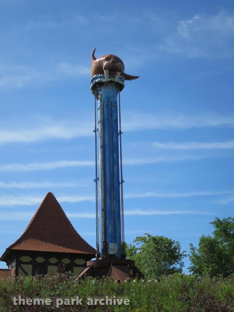 Topple Tower at Marineland