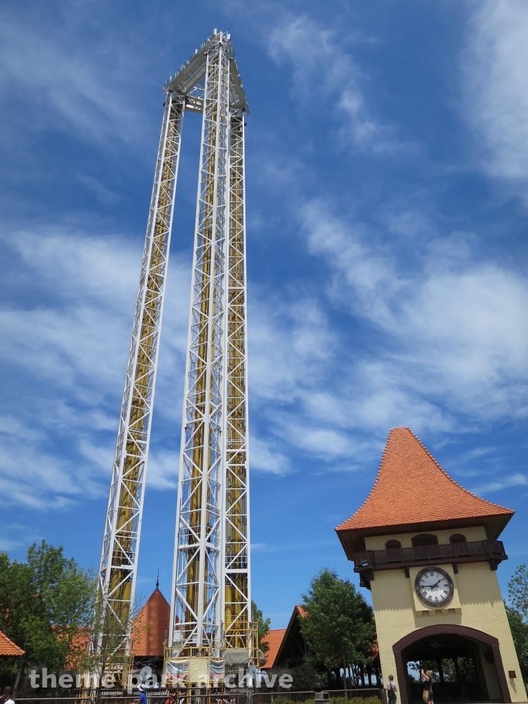 Sky Screamer at Marineland