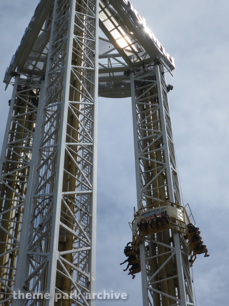 Sky Screamer at Marineland