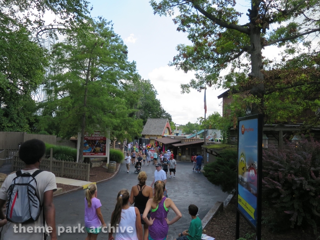 Gateway to the West at Six Flags St. Louis