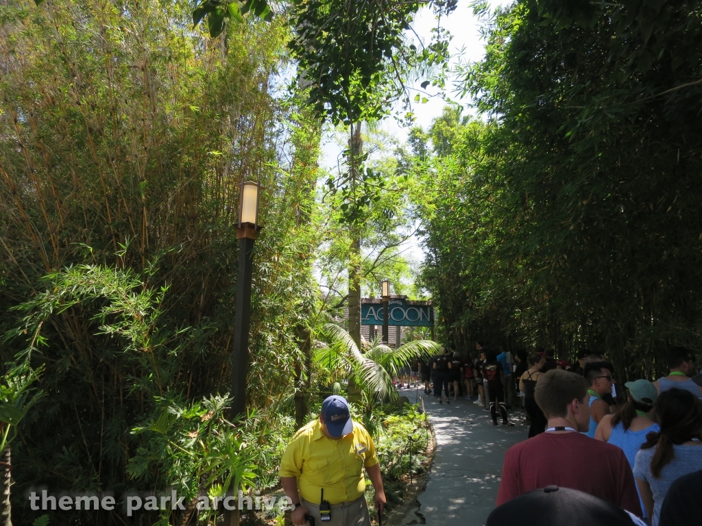 Lagoon Picnic Pavilion at Knott's Berry Farm