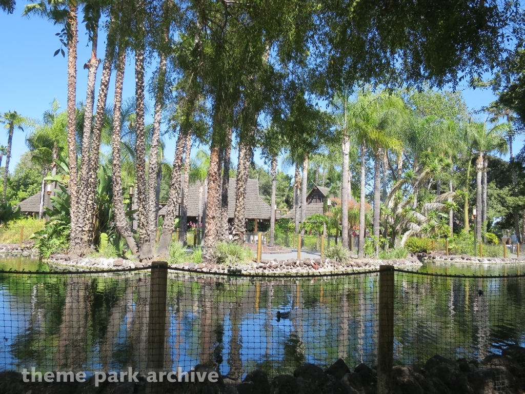 Lagoon Picnic Pavilion at Knott's Berry Farm